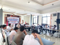 Ciptakan Tertib Administrasi, Bawaslu Pessel Bedah Perbawaslu 13  tahun 2020