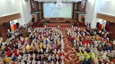 Temu Pendidik Nusantara XII berlangsung Sukses di hadiri DR.Lisda Hendrajoni,S.E.M.MTr
