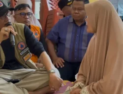 Bupati Hendrajoni Tinjau Posko Pengungsian: Pastikan 60 Warga Bayang Utara Aman dan Terlayani