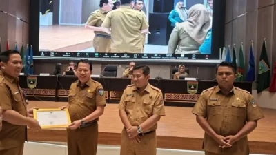 PARIWARA: Pemerintah Daerah Kabupaten Pesisir Selatan Raih Peringkat Pertama Kedisiplinan Pelaporan Realisasi Fisik dan Keuangan 2025