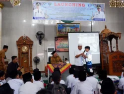 Bupati  Pesisir Selatan Hendrajoni launching Program Pesantren Ramadhan