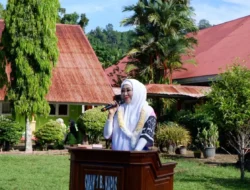 Dr. Hj. Lisda Hendrajoni, mengimbau masyarakat Indonesia agar lebih waspada terhadap maraknya praktik badal haji palsu dan penawaran haji khusus ilegal yang terjadi pada musim haji 1447 Hijriah/2026 M.