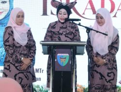 Pariwara: Kegiatan Pertemuan Istri Kepala Daerah (ISKADA) se-Sumatera Barat yang dipusatkan di Kabupaten Pesisir Selatan,